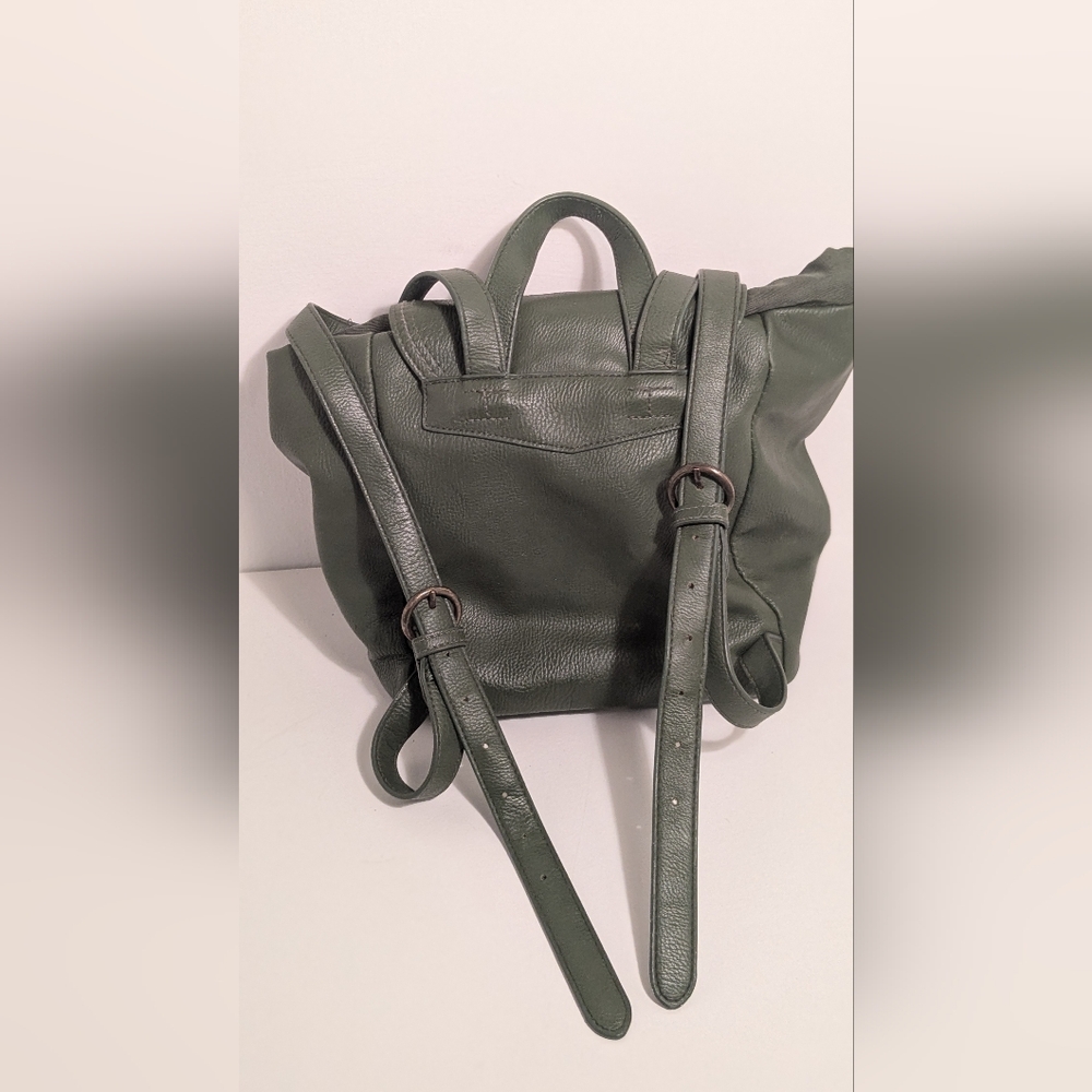 Universal Threads Small Green Leather Backpack - image 5